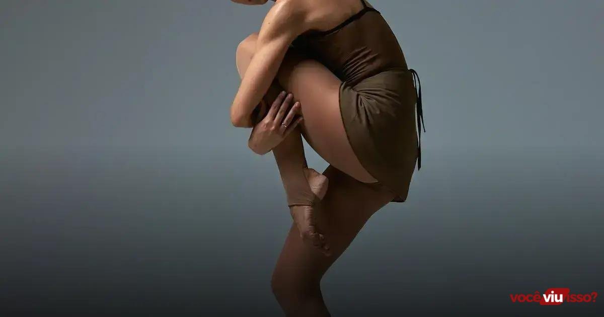 bicicleta spinning com roda de inércia de 13kg wct fitness: performance e conforto para seu treino